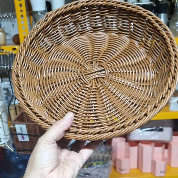 سبد بافت حصیری گرد آریانا مدل سوسن